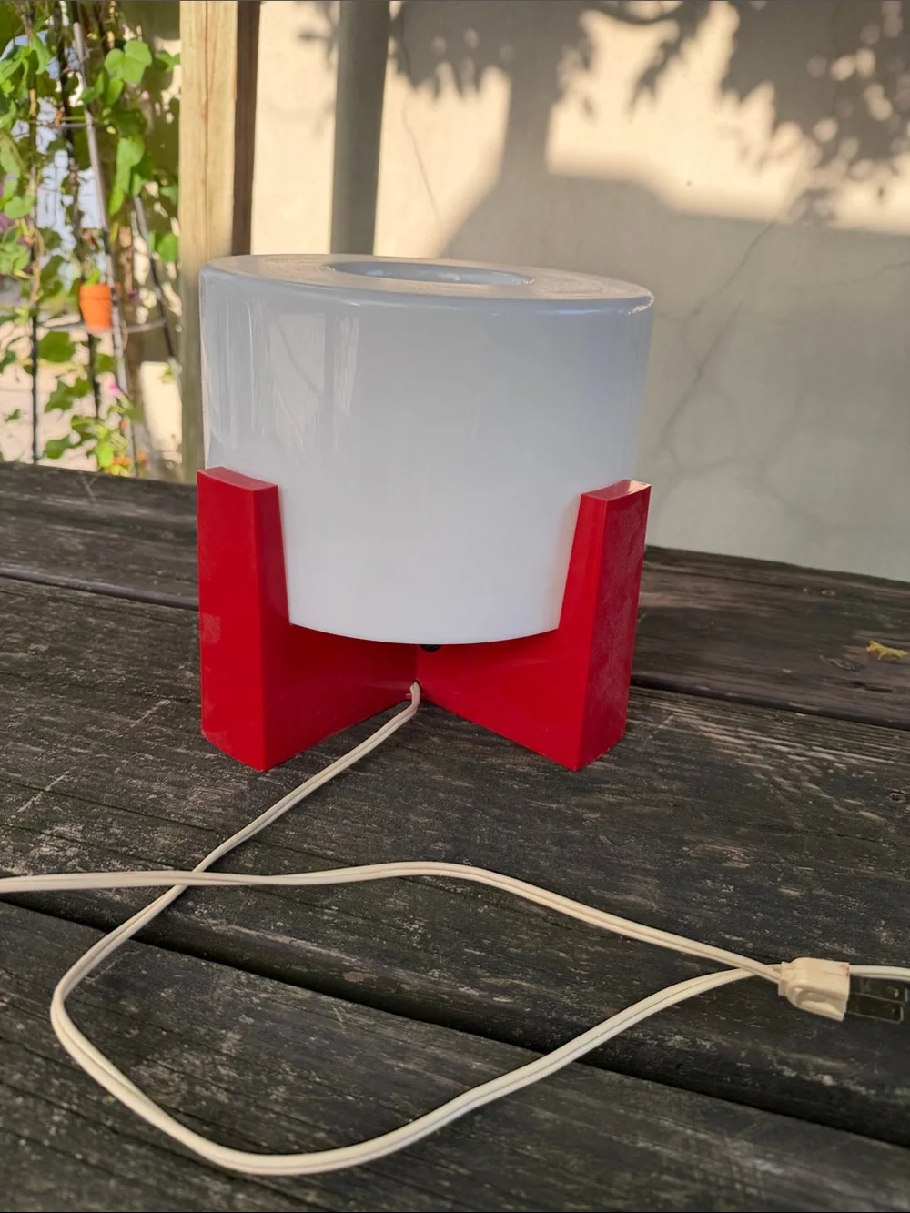 Vintage 1970s Space Age Red Cross-Base Table Lamp – Postmodern MCM Pop Art Light